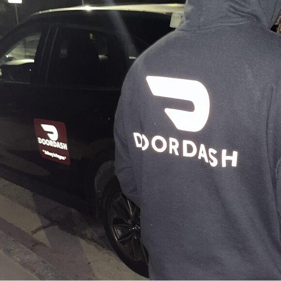 2 (TWO) Reflective DoorDash Car Magnets - Removable Decals - Delivery Door Dash - Picture 4 of 13